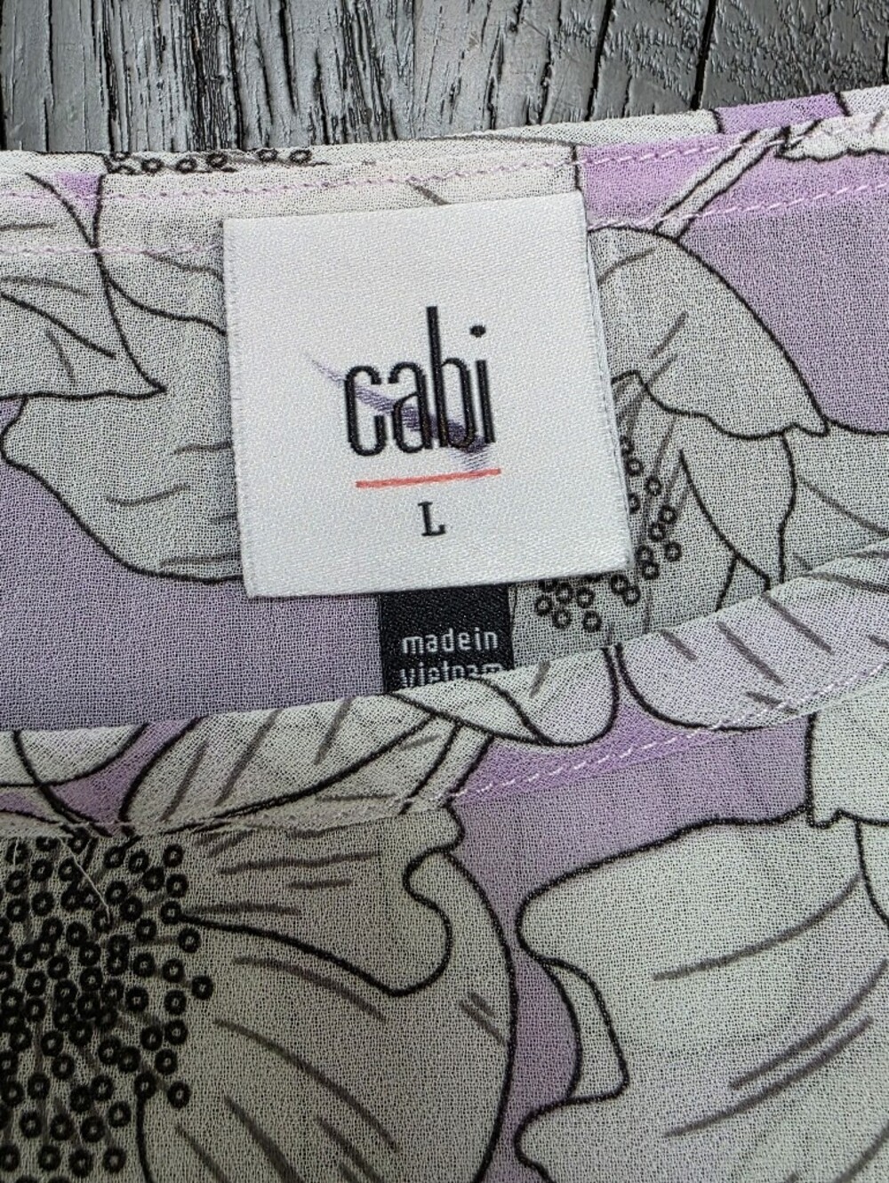 NWOT CAbi Lilac Floral Sheer Long-Sleeve Blouse (SZ:L) - Picture 4 of 7